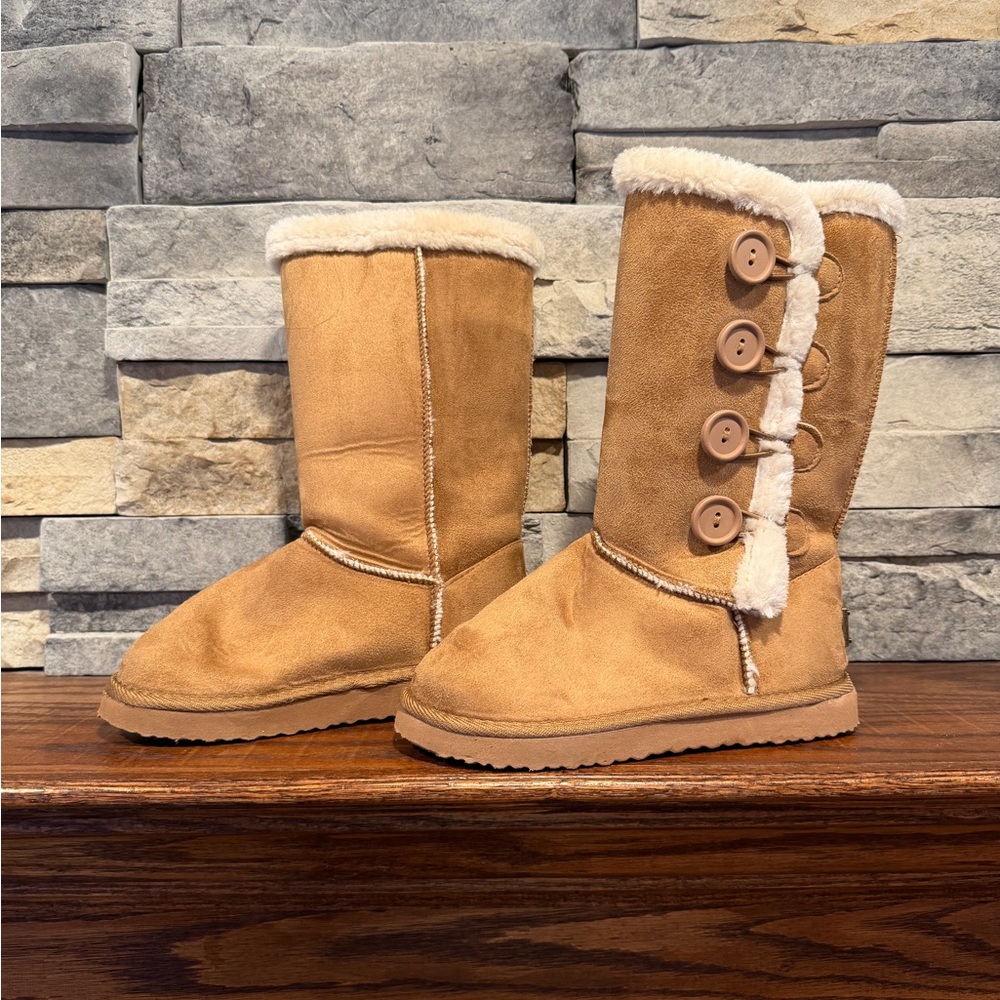 Girl's Tan Button-Accent Boots